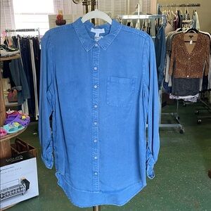 New Directions Light Blue Casual Button Down Shirt